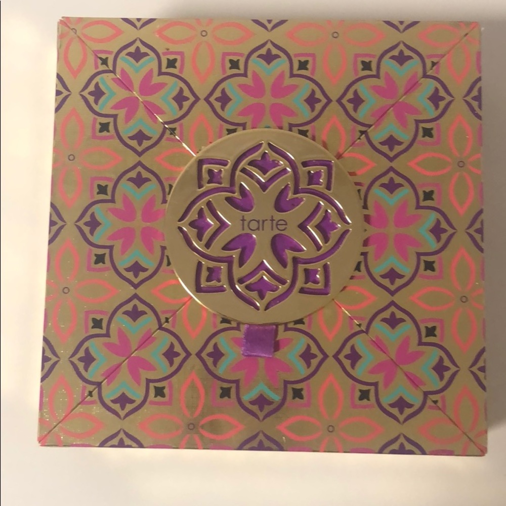 Grate Magic star limited edition palette